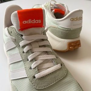 Mint Green Adidas Run 70s sneaker - Women’s